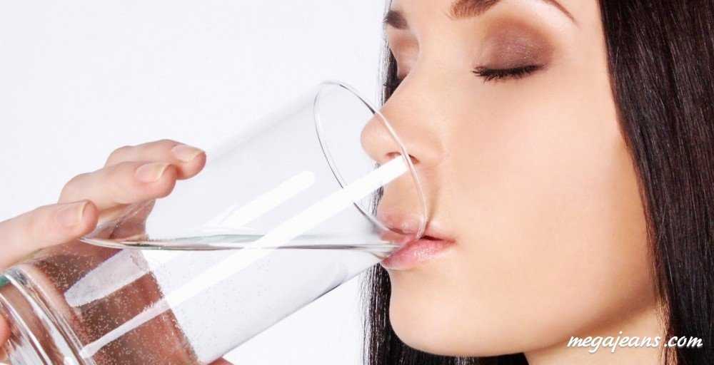 Когда полезно для здоровья пить воду