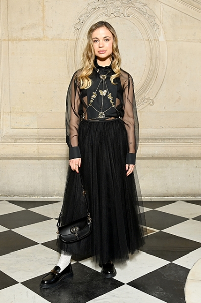 Наталья Водянова, Кара Делевинь, Мэй Маск, Изабель Аджани посетили показ Dior на Неделе высокой моды в Париже