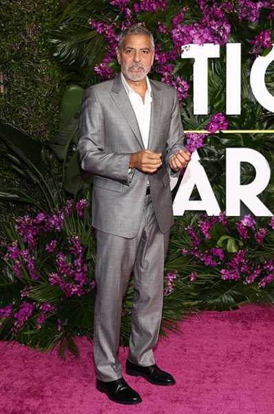 Джордж Клуни с женой Амаль и Джулия Робертс посетили премьеру фильма "Билет в рай" в Лос-Анджелесе